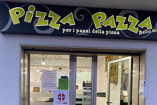 Pizza Pazza , Pizzerie